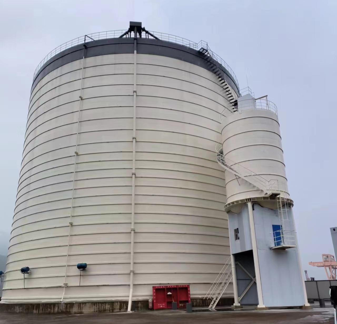 福泉10万吨水泥钢板库