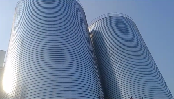 福泉2座混凝土高架卷板仓